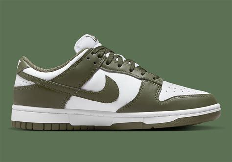 Nike olive dunks men